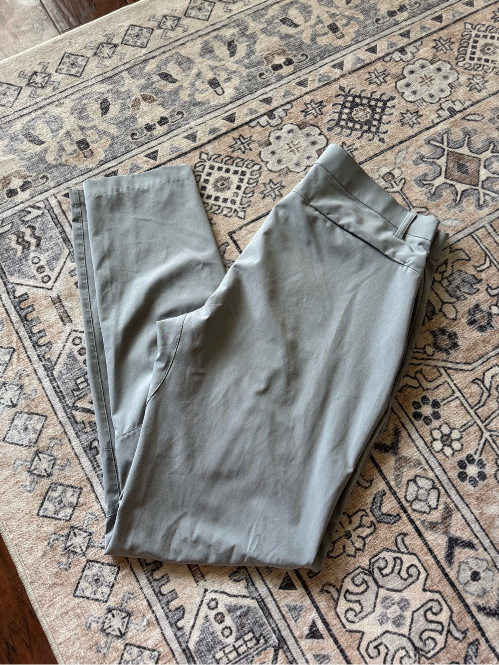 The Only Pant Slim Men’s Fabletics in Grey